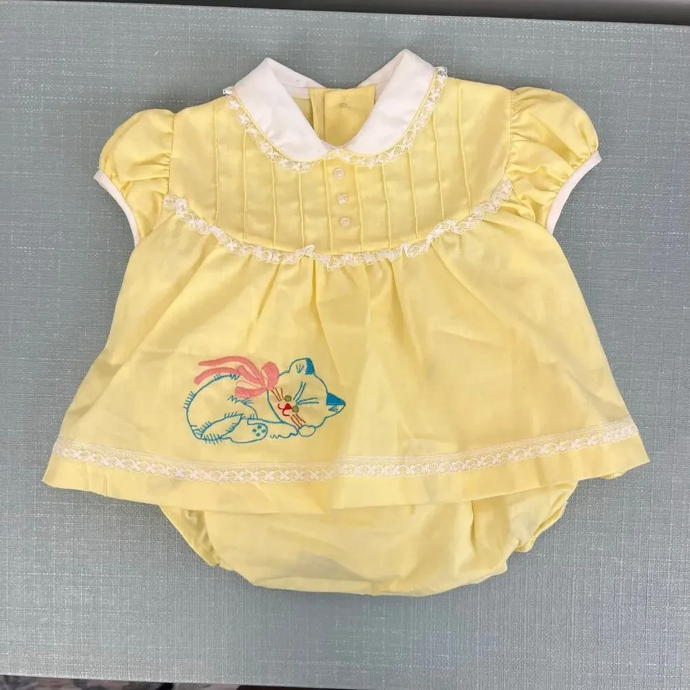 Vintage Cradle Togs Embroidered Cat Yellow Dress Set Lace Ruffle Small NWOT
